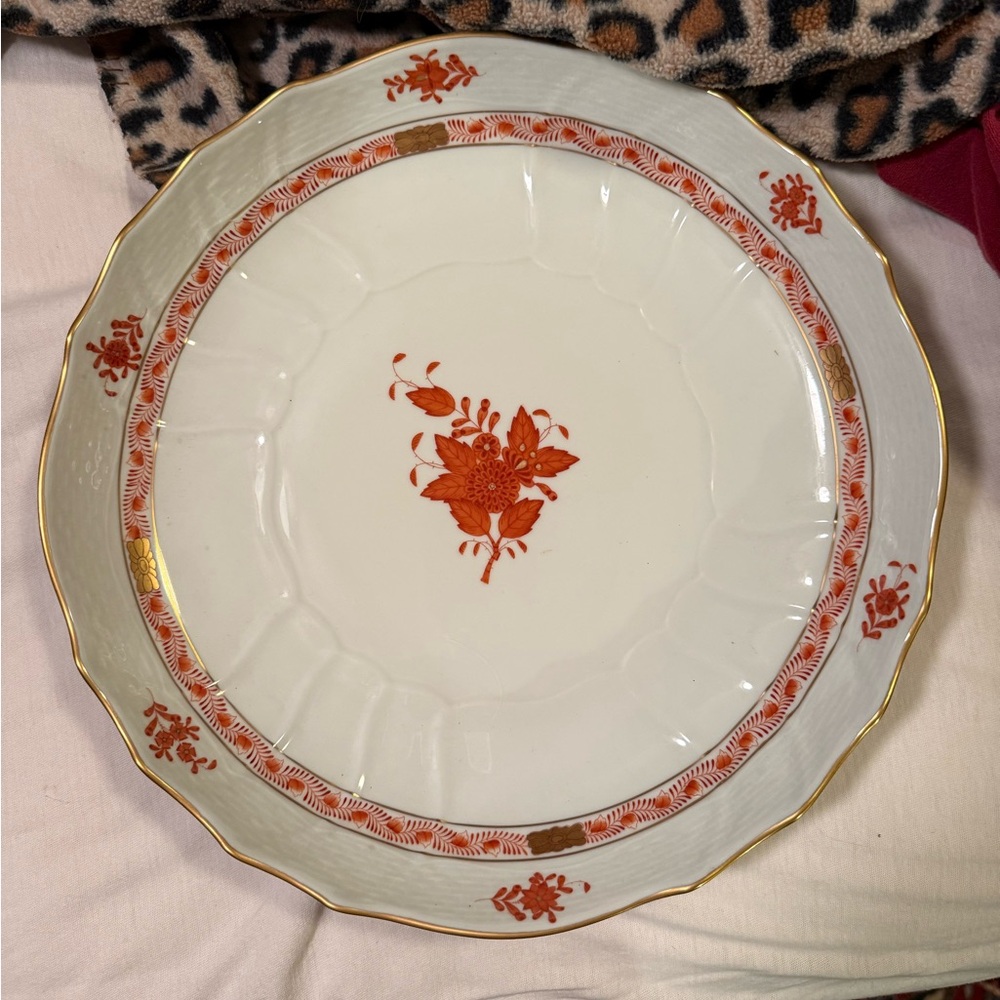 Herend Chinese Bouquet Rust (1082/AOG). Open Vegetable Bowl. 10 3/4” Diameter